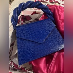 Brand New Anima Iris Zaza Grande 100% leather bag